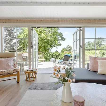 Pet Friendly In With House A Panoramic View Holiday home *